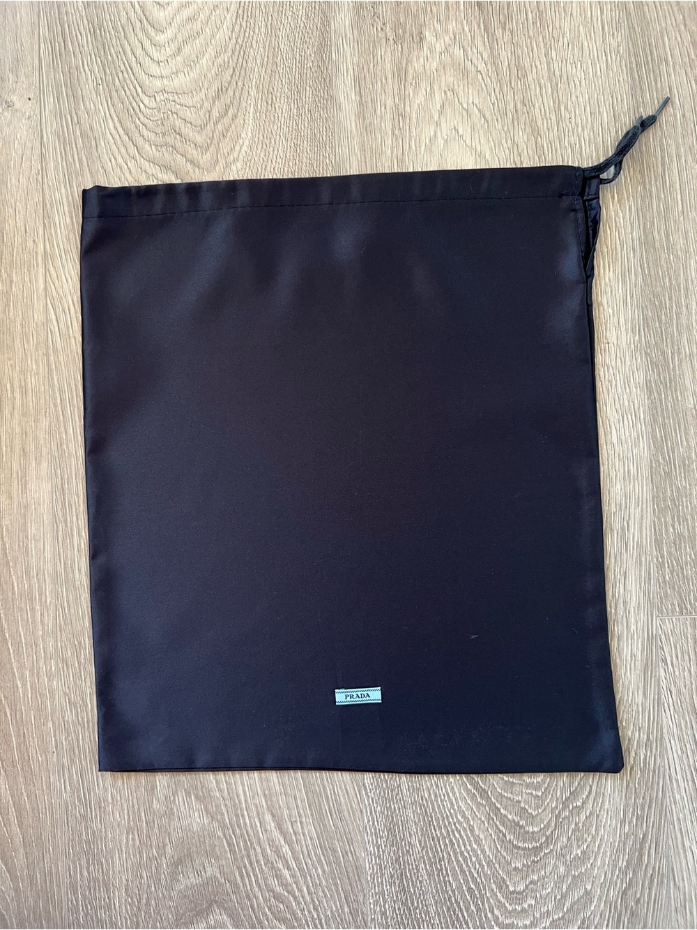 Prada dust bag (C786)